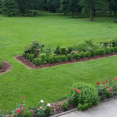 לינה וארוחת בוקר De Charme Les Bruhasses