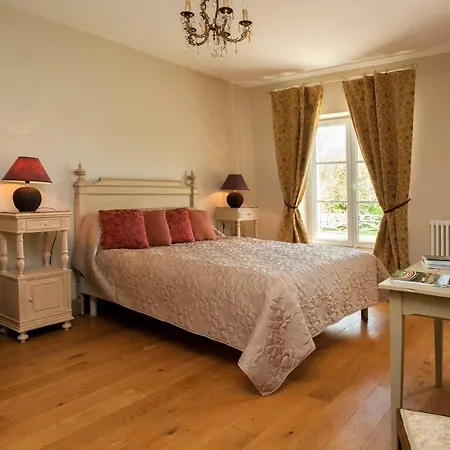 Bed & Breakfast De Charme Les Bruhasses Condom